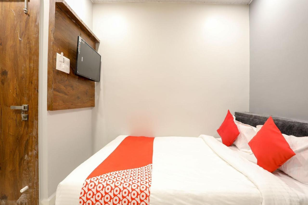 Hotel Shankar Ujjain Esterno foto